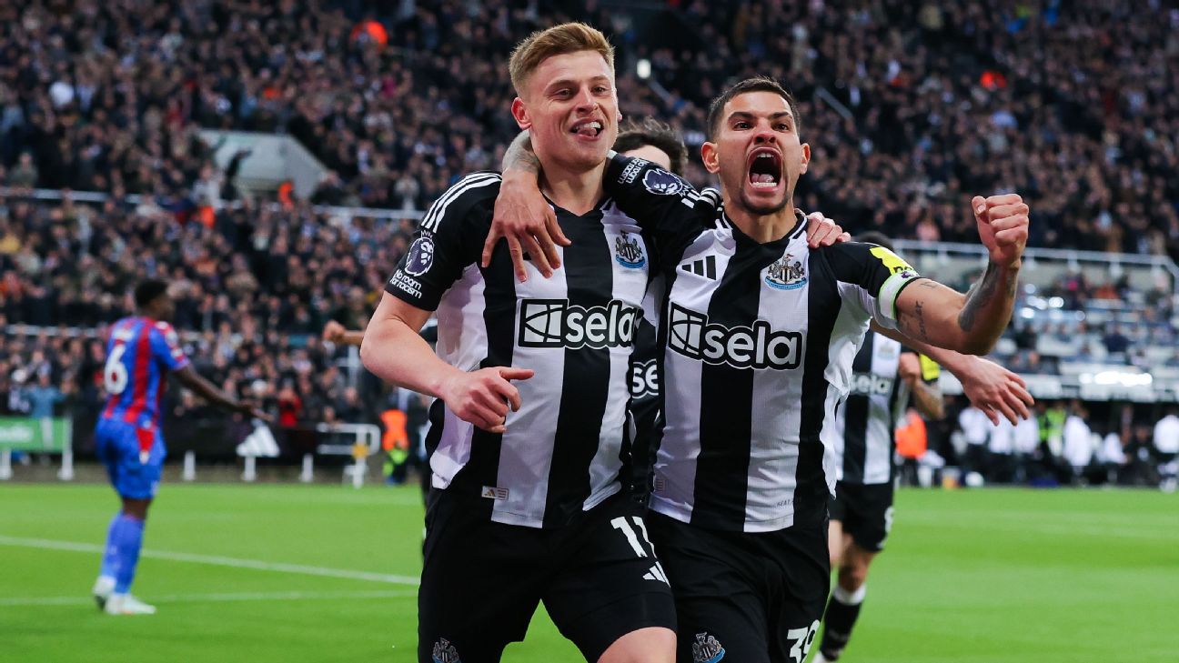 Harvey Barnes mencetak satu gol dalam kemenangan 5-0 Newcastle United atas Crystal Palace