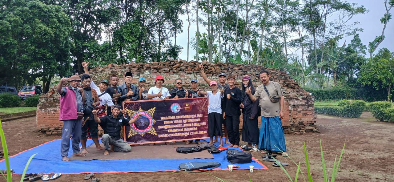 Organisasi dan Komunitas Keris di DIY Menolak Pencanangan Hari Keris 19 April oleh Menteri Kebudayaan Fadli Zon&nbsp;