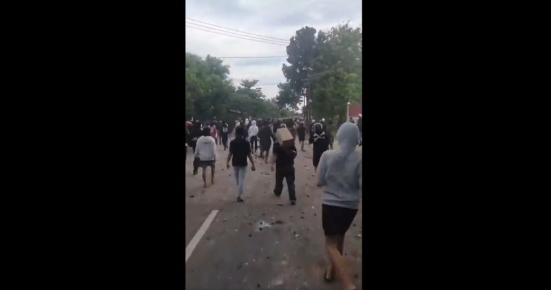 PSHT dan PSHW bentrok di madigondo madiun.