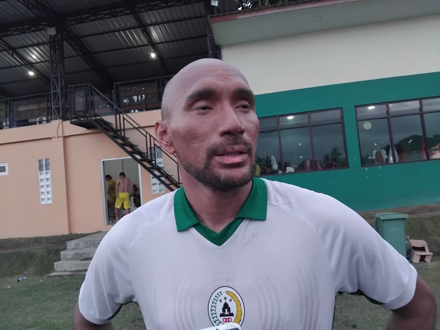 Manajer tim PSS Sleman Leonard Tupamahu.