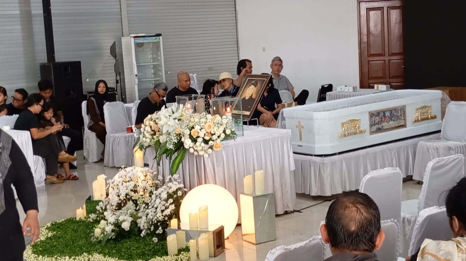 DUKA: Suasana rumah duka Hamzah Sulaiman &ldquo;Raminten&rdquo; di PUKJ, Ngestiharjo, Kasihan, Bantul pada Kamis (24/4/2025).