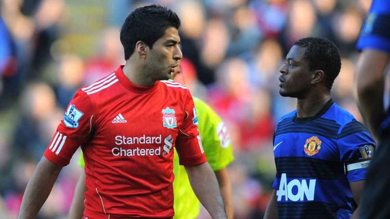Patrice Evra dan Luis Suarez sering kali berhadapan dengan rasa bermusuhan saat masih bermain di Inggris