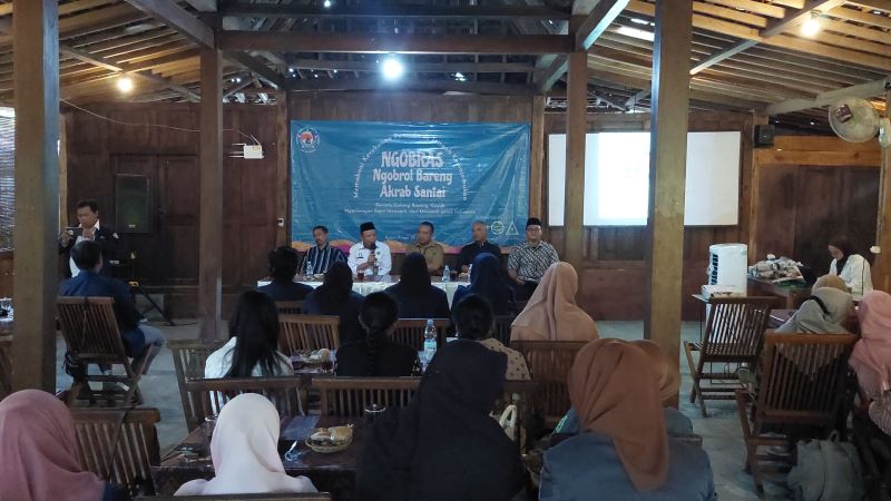 DISKUSI: Pemuda di Kulon Progo berdiskusi walaupun berasal dari berbagai latar belakang.
