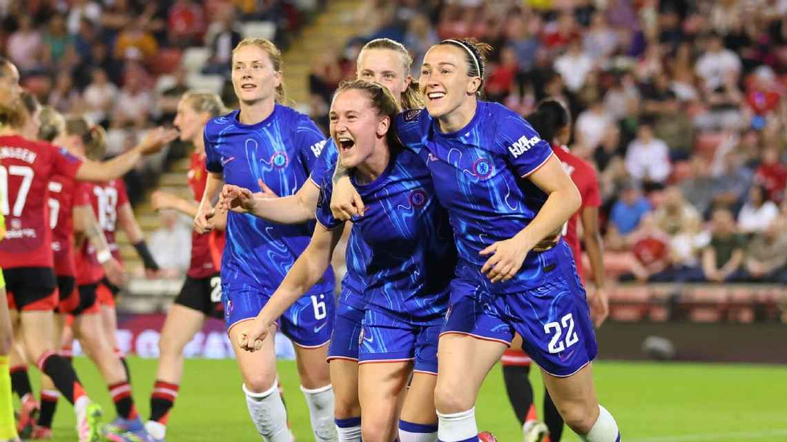 Pemain Chelsea rayakan gelar keenam secara beruntun menjadi juara Women