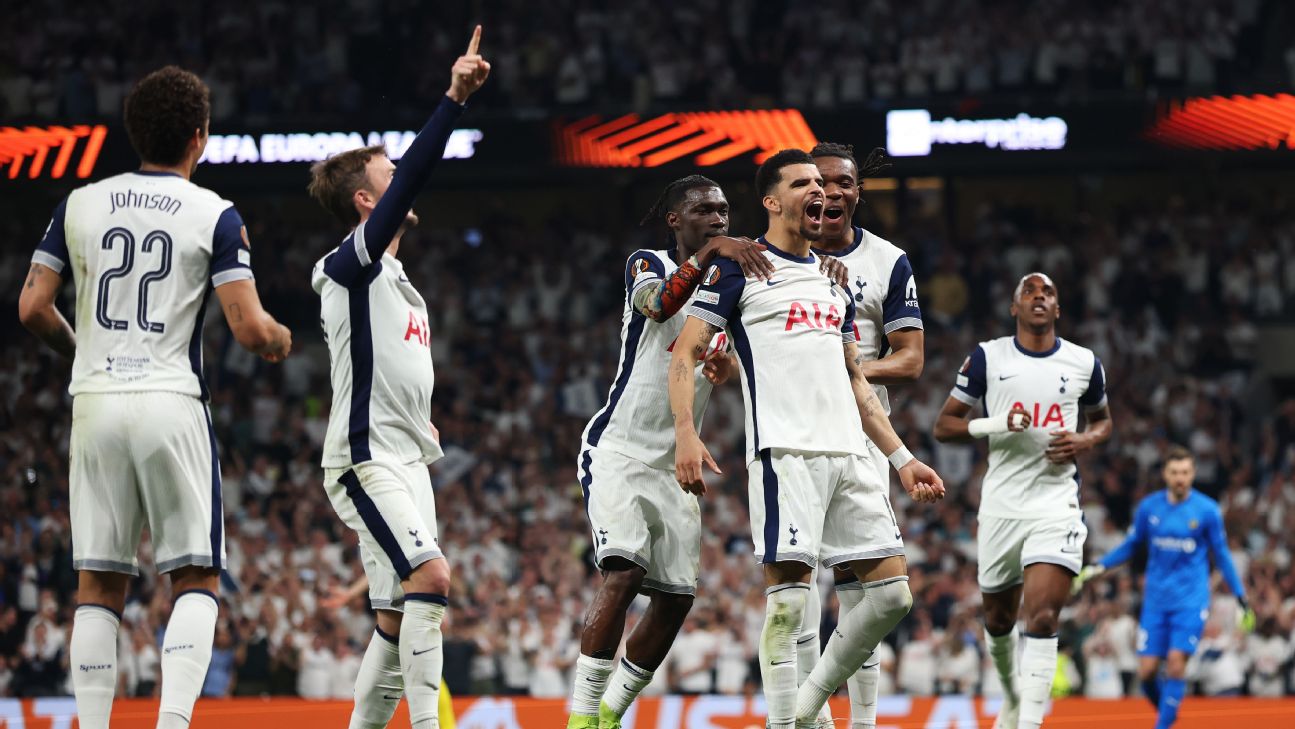 Selebrasi pemain Tottenham Hotspur dalam kemenangan 3-1 atas Bodo/Glimt di babak semifinal leg pertama Europa league