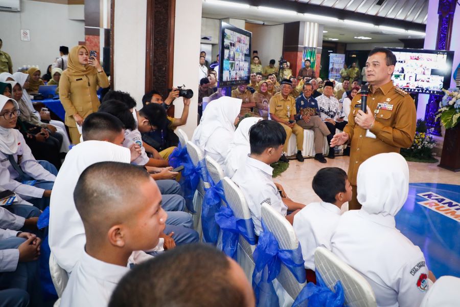 Gubernur Jawa Tengah Ahmad Luthfi jadikan kantornya rumah bagi rakyat