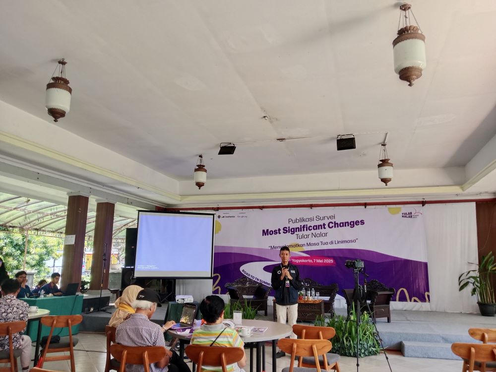 Kegiatan penyampaian materi dari Tular Nalar di Sleman Rabu (7/5)