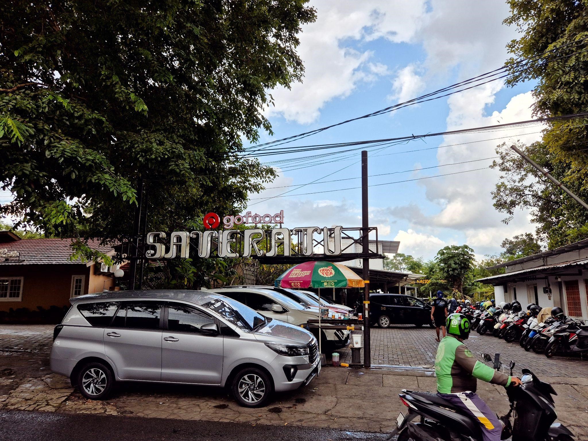 Sate Ratu Pilih GoFood sebagai Platform Online Satu-satunya,  Perkuat Posisi GoFood sebagai Layanan OFD Pilihan Utama Masyarakat