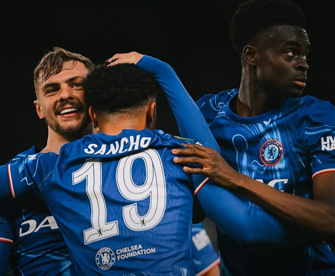 Selebrasi pemain Chelsea rayakan kemenangan atas Djurgarden yang memastikan tiket final Conference League