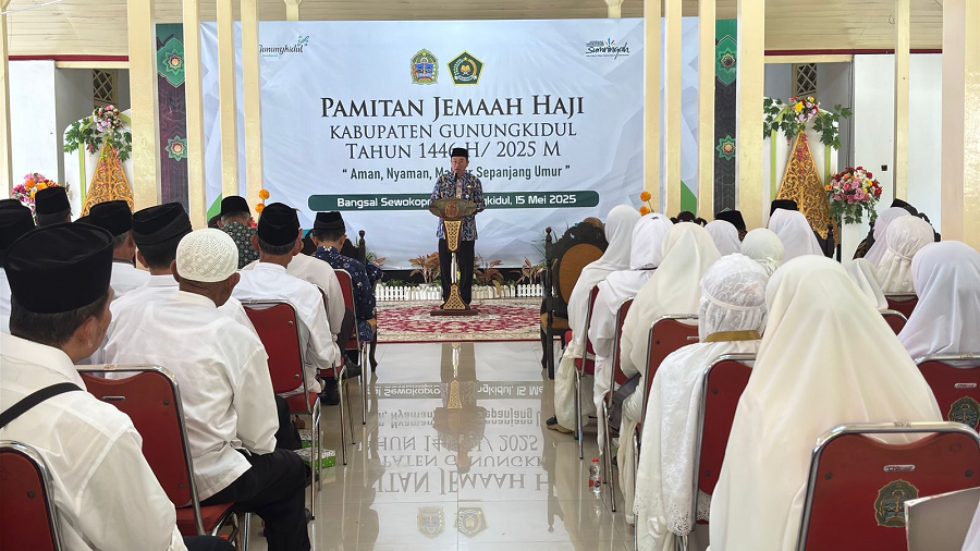 Sebanyak 273 CJH  asal Gunungkidul menghadiri acara Pamitan Jemaah Haji di Sewokoprojo, Wonosari.