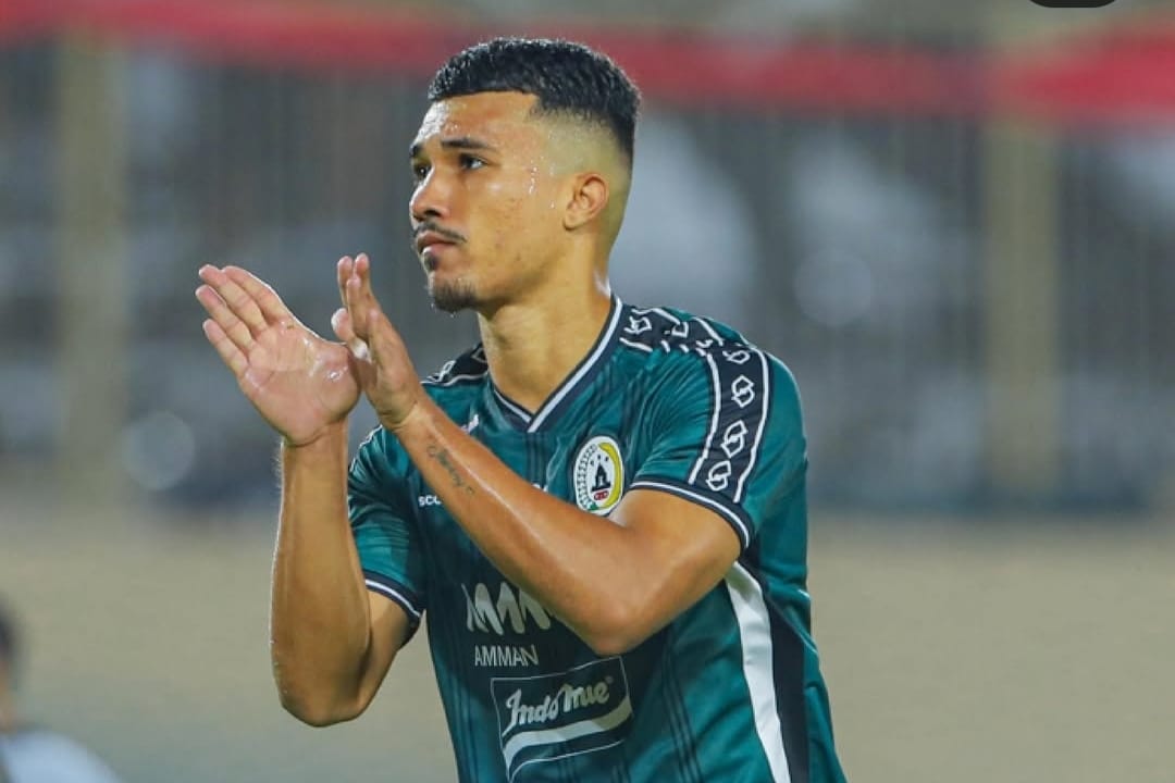 Selebrasi Gustavo Tocantins setelah mencetak keunggulan bagi PSS Sleman ke gawang Persija