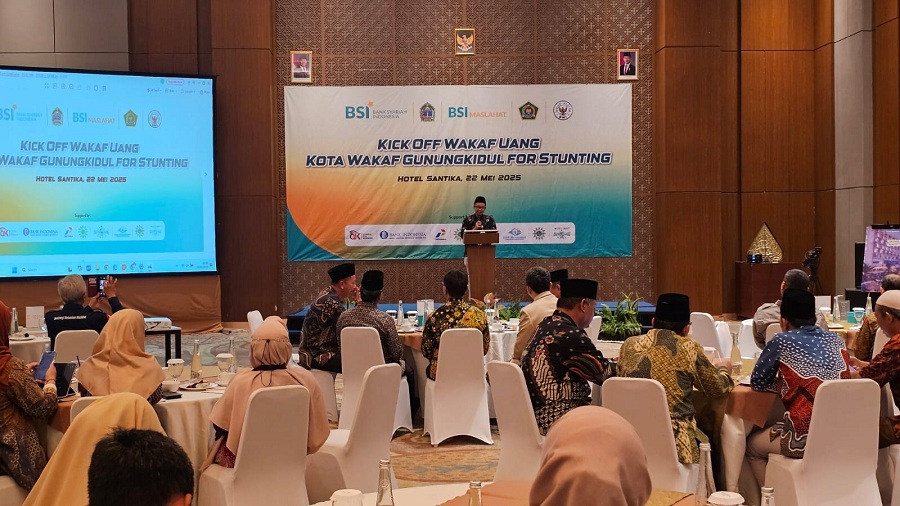 Pemerintah Kabupaten Gunungkidul bersama Bank Syariah Indonesia meluncurkan program Wakaf Uang, Kamis (22/5/2025).