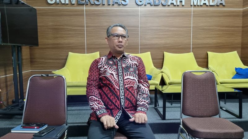 Sekretaris UGM Andi Sandi Antonius Tabusassa