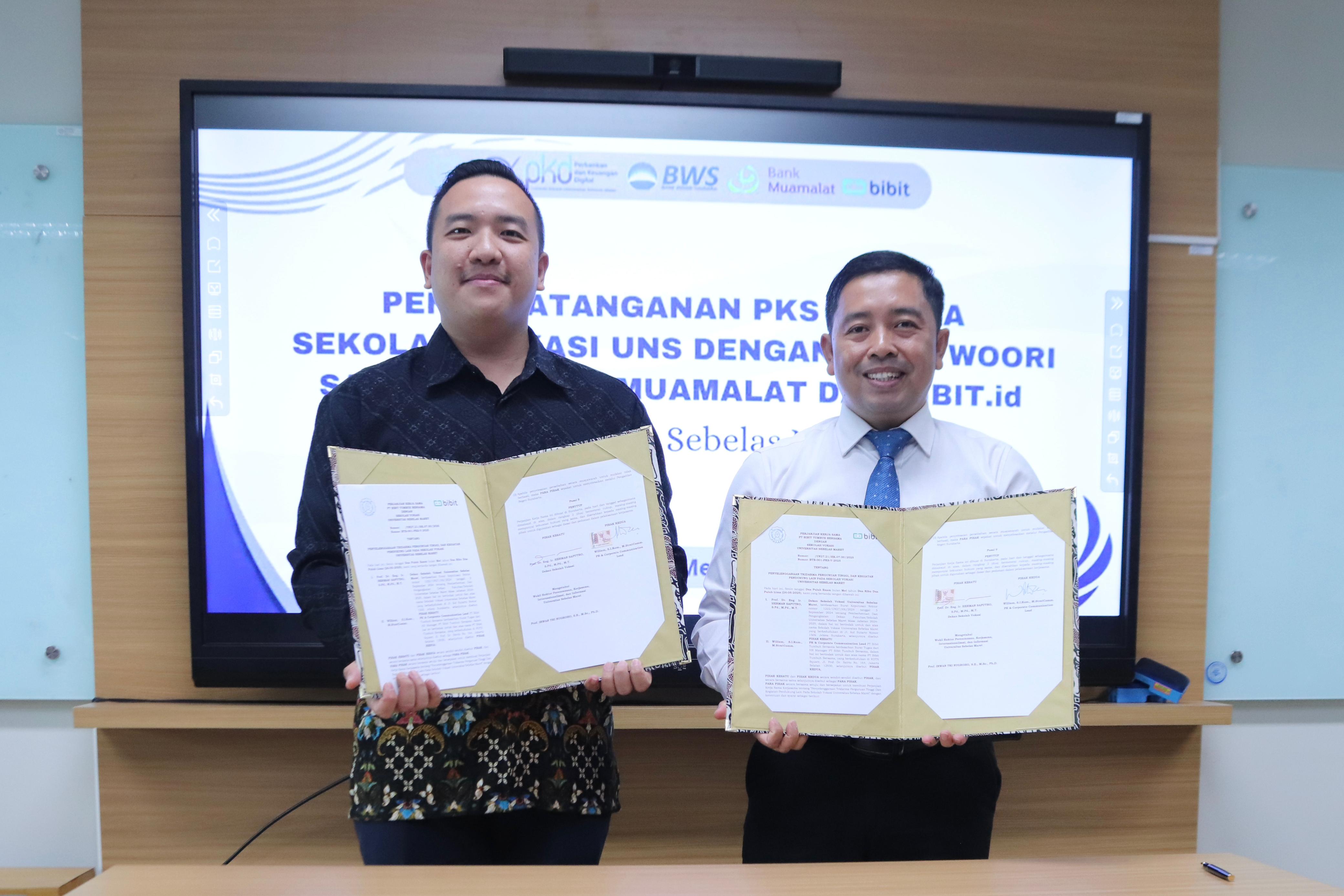 Bibit dan Sekolah Vokasi UNS Teken MoU, Dorong Mahasiswa Melek Investasi dan Keuangan Digital