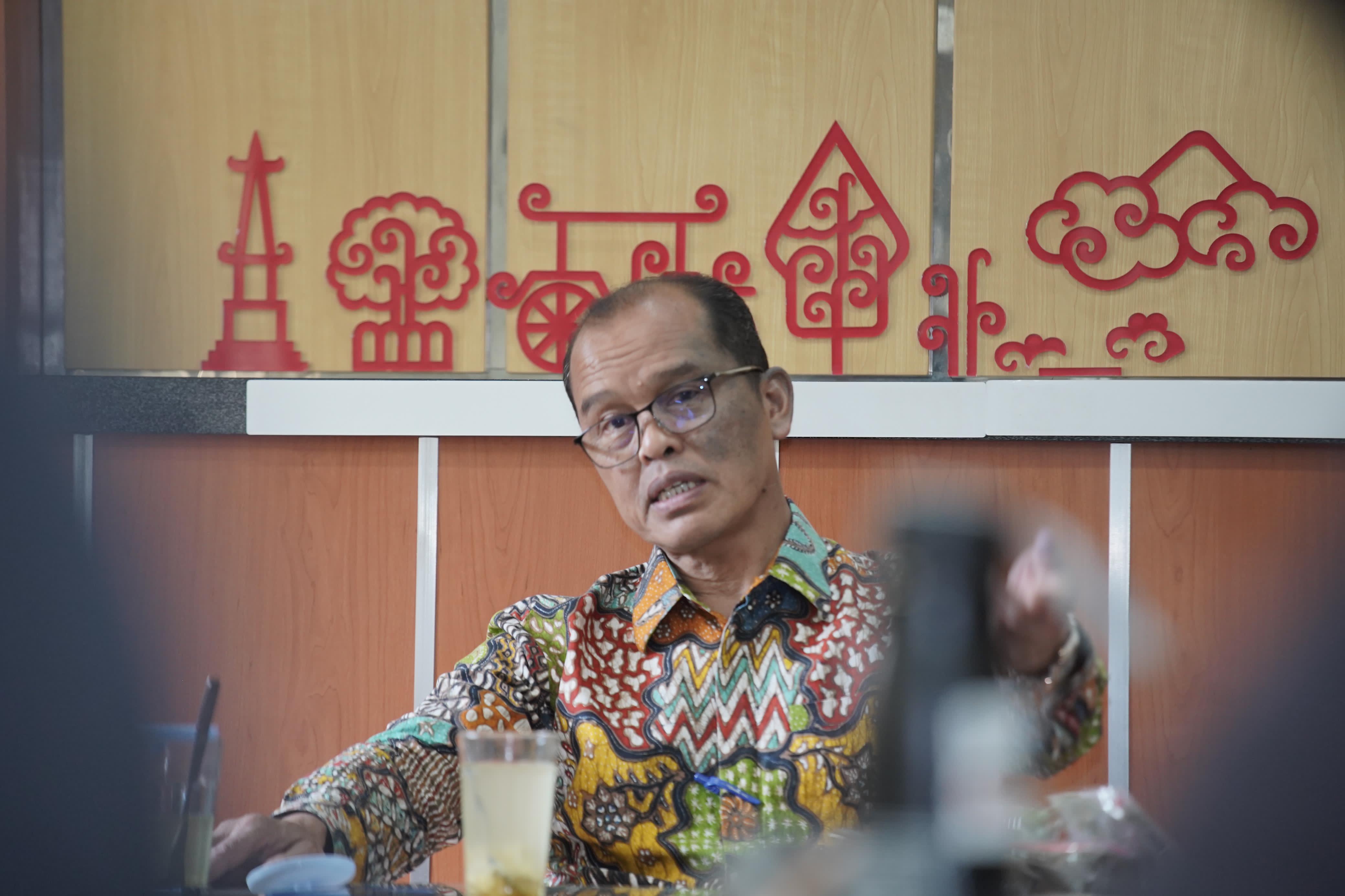 Beny Suharsono.