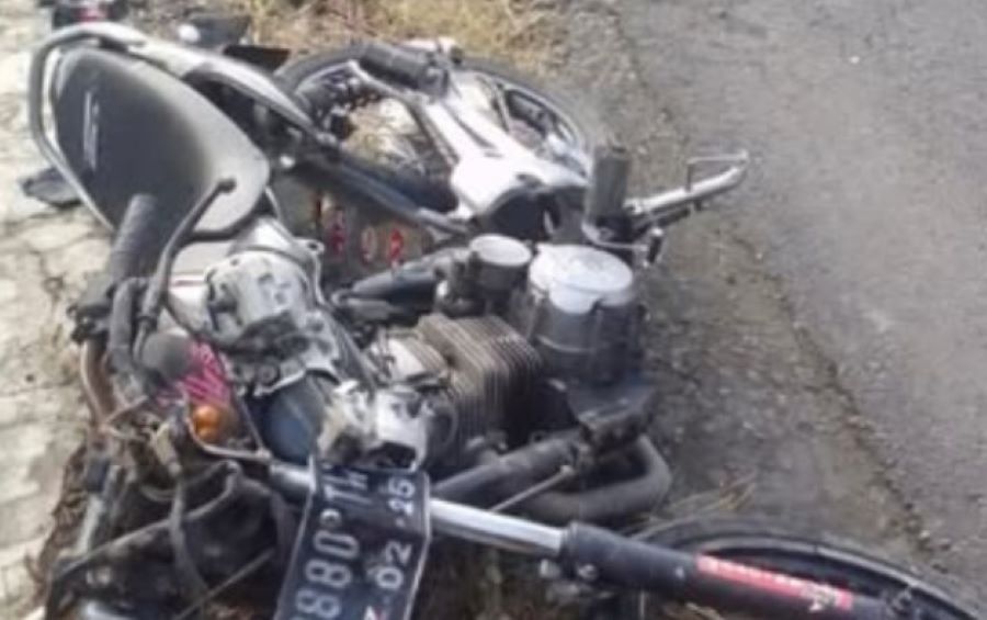 Kondisi motor hancur akibat kecelakaan