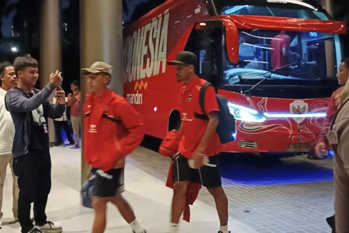 Timnas Indonesia telah tiba di Jakarta jelang melawan Tiongkok pada kualifikasi Piala Dunia 2026 zona Asia, Minggu (1/6) malam.