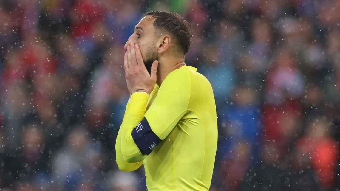Gianluigi Donnarumma kecewa dengan penampilan Italia setelah kekalahan atas Norwegia dalam awal Kualifikasi Piala Dunia