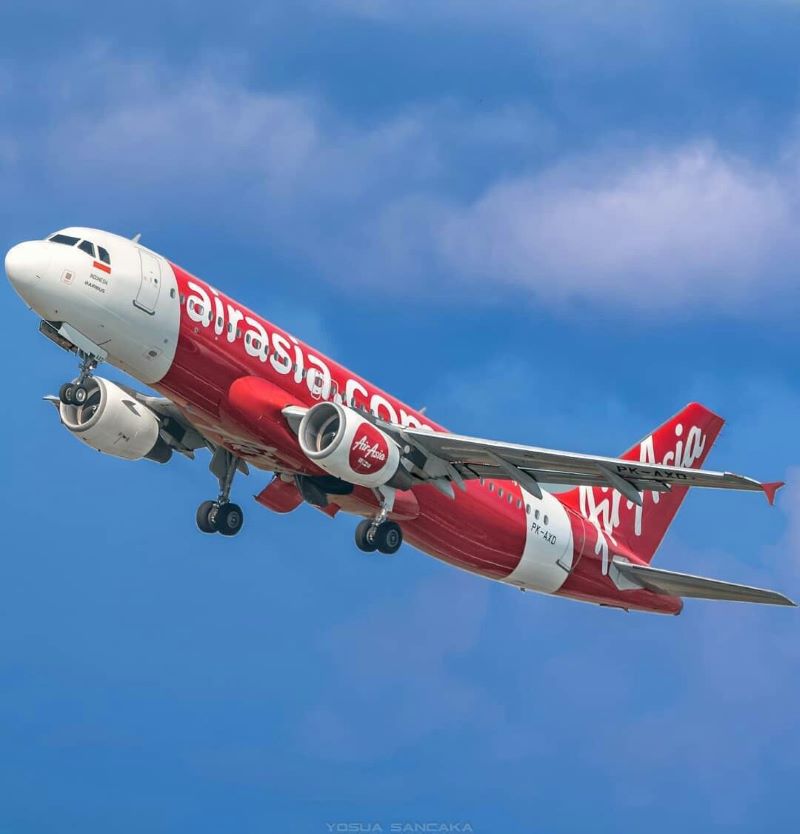 Penerbangan AirAsia.