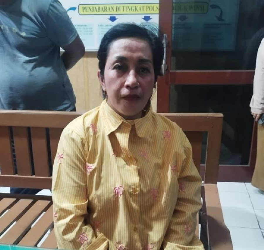 Pelaku bernama Selty yang diduga menculik anak dan menyerang warga.