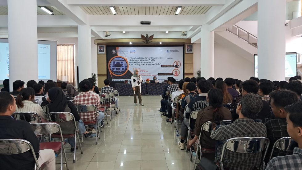 Online assessment yang difasilitasi ITNY bagi calon wisudawan, hal tersebut diniatkan untuk mematangkan kompetensi mereka sebelum masuk dunia kerja&nbsp;