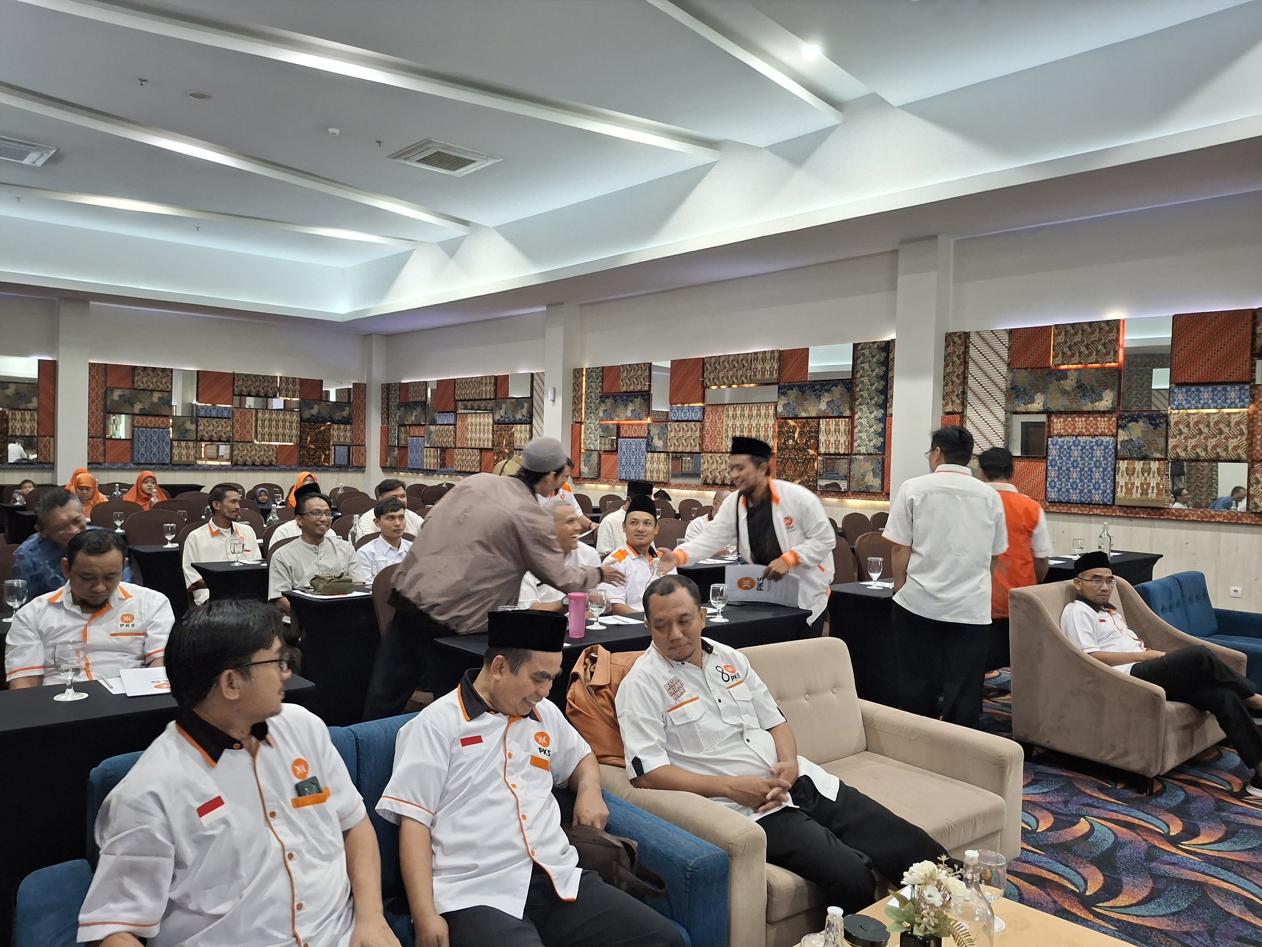 Empat Belas Ketua dan Pengurus DPC PKS di Kota Jogja Adalah Kader Terpilih