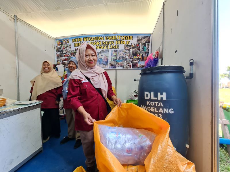 NABUNG SAMPAH: Warga bisa memilah sampah dan dijual kepada bank sampah unit di masing-masing RW.