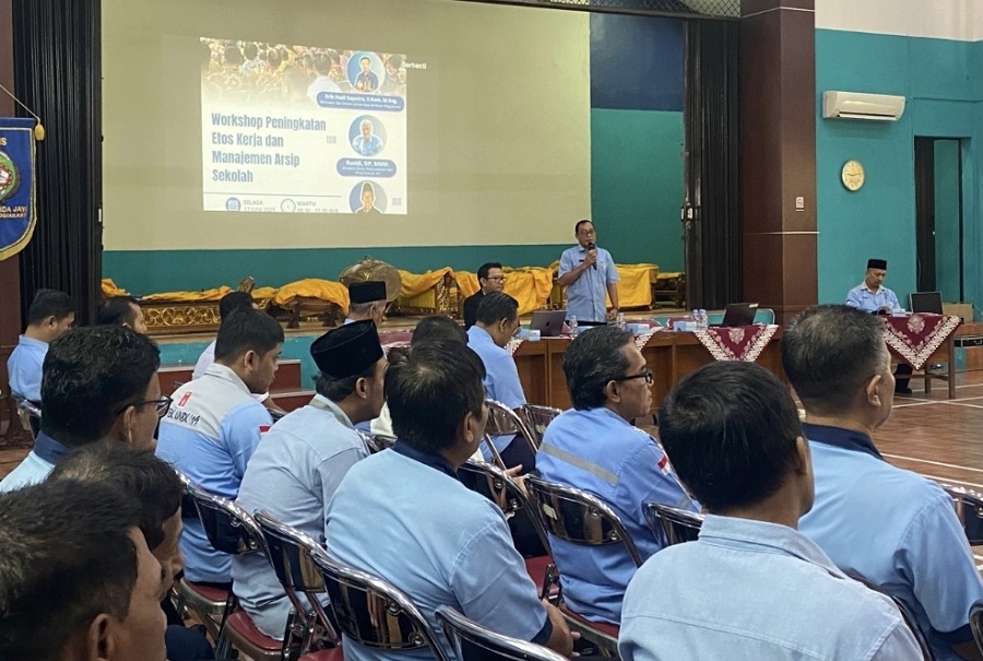 Workshop Etos Kerja dan Manajemen Arsip SMKN 3 Jogja yang dilangsungkan di Aula Bima,&nbsp;Rabu (18/6/2025).
