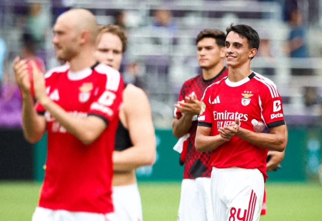 Pemain Benfica rayakan kemenangan 6-0 atas Auckland City di Piala Dunia Antarklub 2025