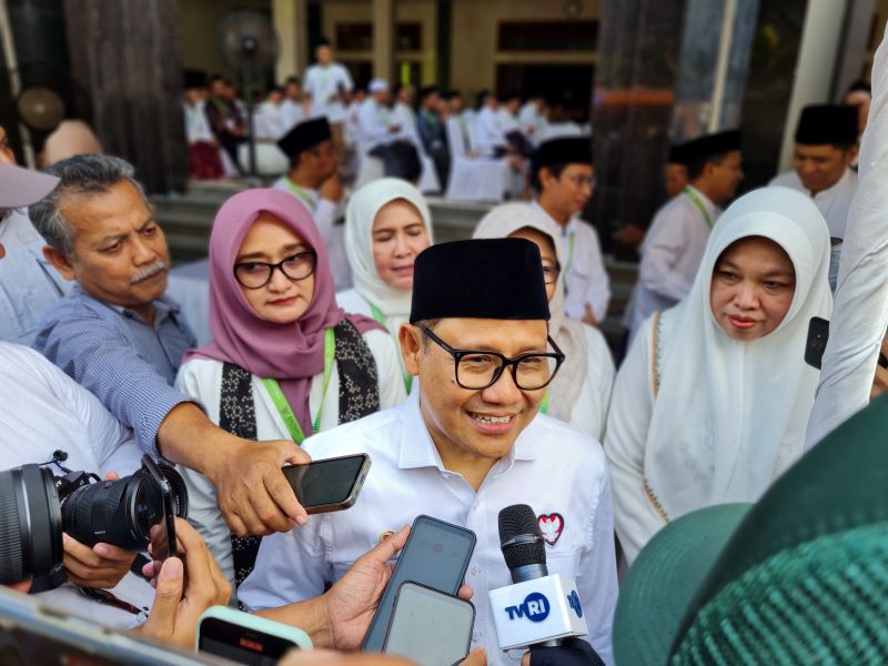 PAPARAN: Menteri Koordinator Bidang Pemberdayaan Masyarakat RI Muhaimin Iskandar saat menghadiri Halaqah Kiai Dan Alim Ulama Nusantara di Ponpes API Tegalrejo Magelang Senin