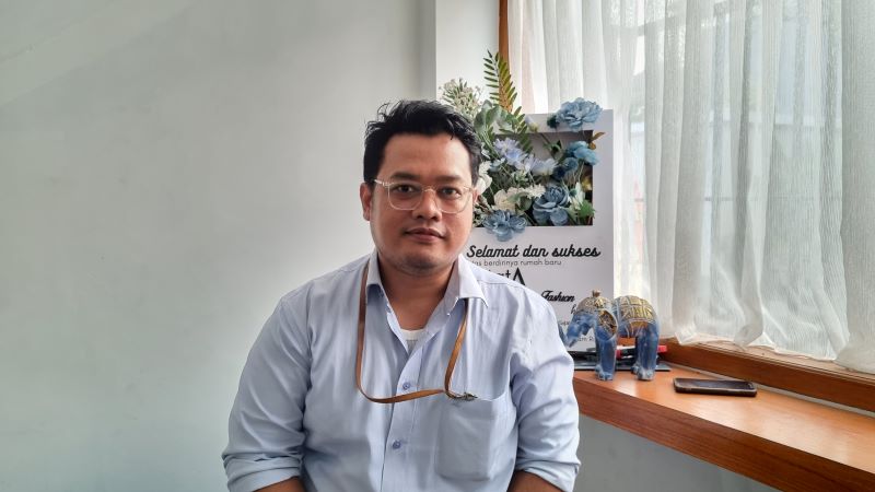 Dosen Prodi Tata Busana UNY Kusminarko Warno
