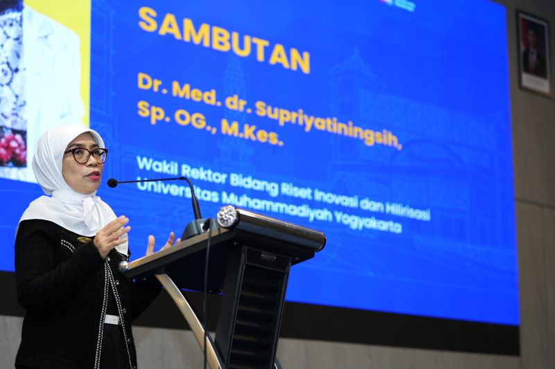 Sesi workshop bimbingan teknis pendaftaran desain industri di Ballroom Student Dormitory UMY