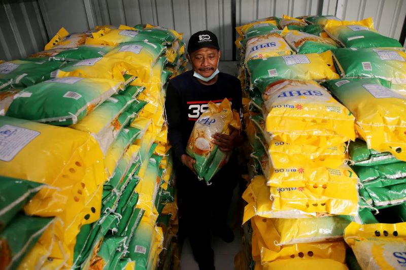 Ilustrasi gudang beras.