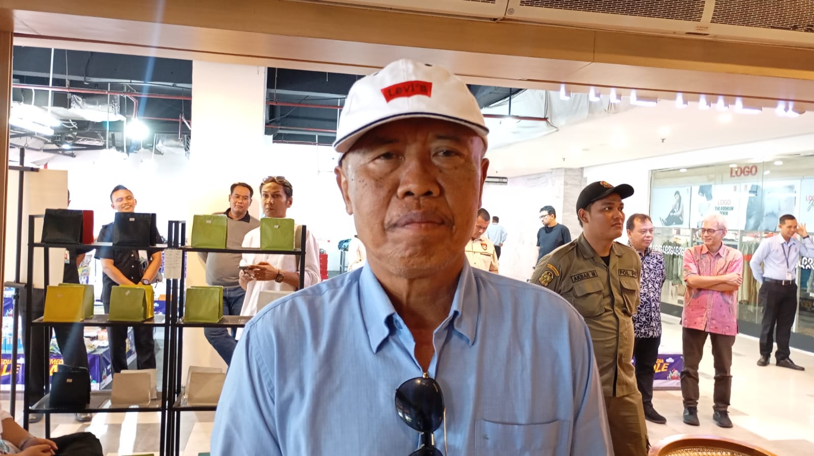 Ketua Paguyuban Becak DIY Parmin saat ditemui di Jalan Malioboro pada Rabu (2/7/2025).