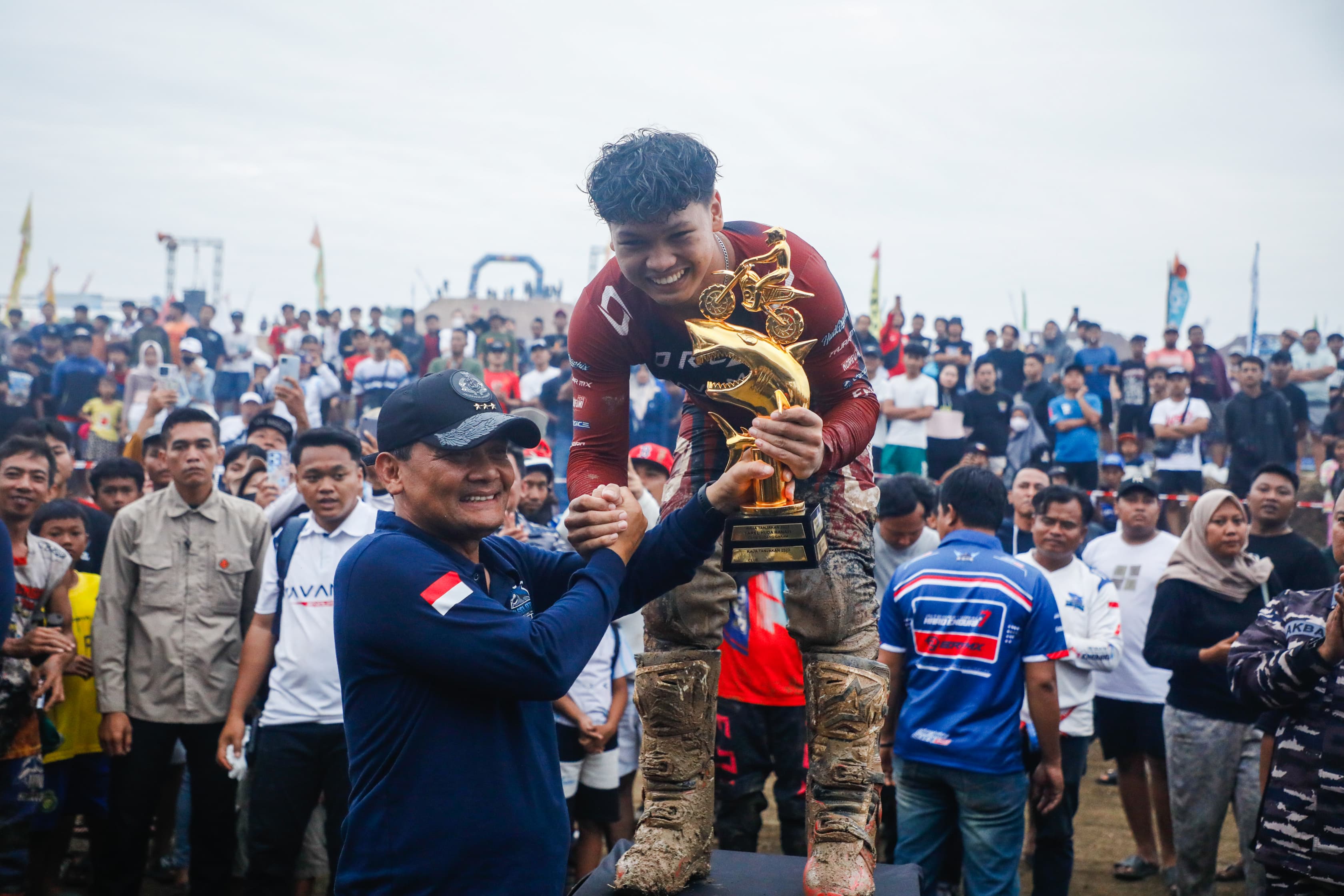 Event KSAL Cup Hiu Selatan International Hard Enduro ke-7 di Kendal, Jawa Tengah, telah berakhir, pada Minggu, 6 Juli 2025 sore.