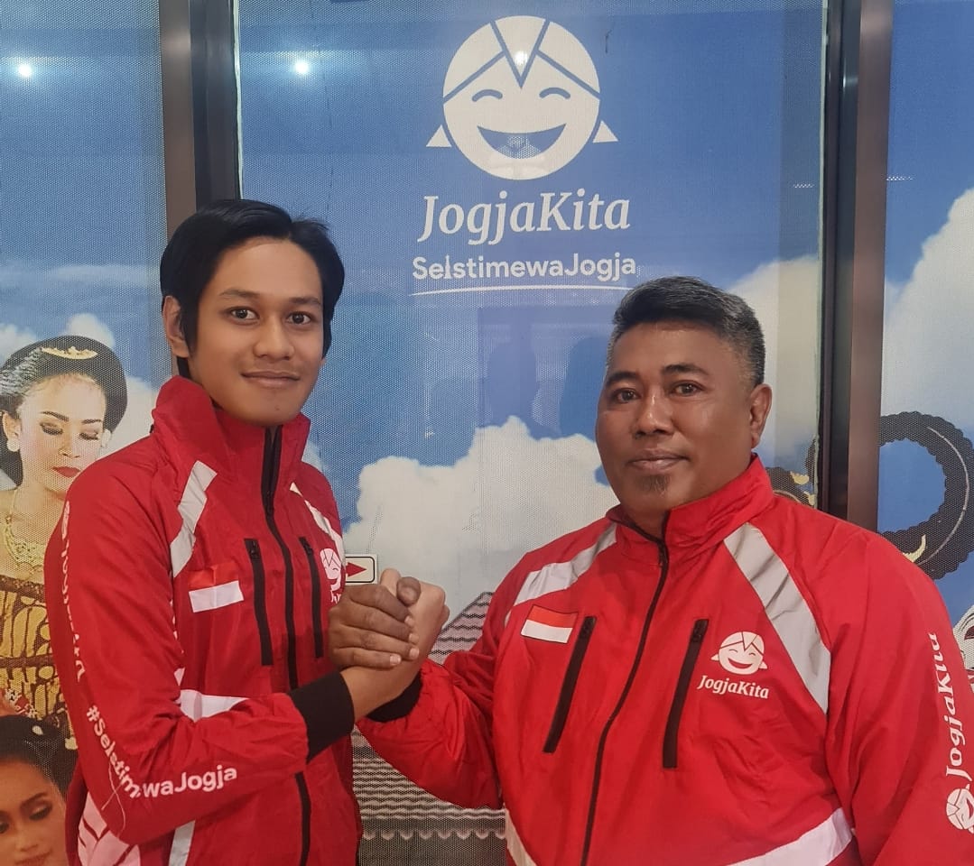 Ingin Mandiri dan Berguna bagi Orang Lain, Bayu El Nino Pelajar SMA Muhammadiyah 3 Jadi Driver Jogjakita