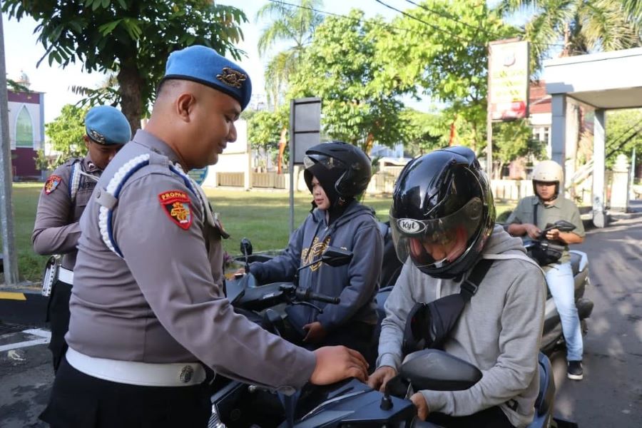 Sie Propam Polres Gunungkidul melakukan razia mendadak razia penegakan ketertiban dan disiplin terhadap seluruh personel pada Kamis (17/7).