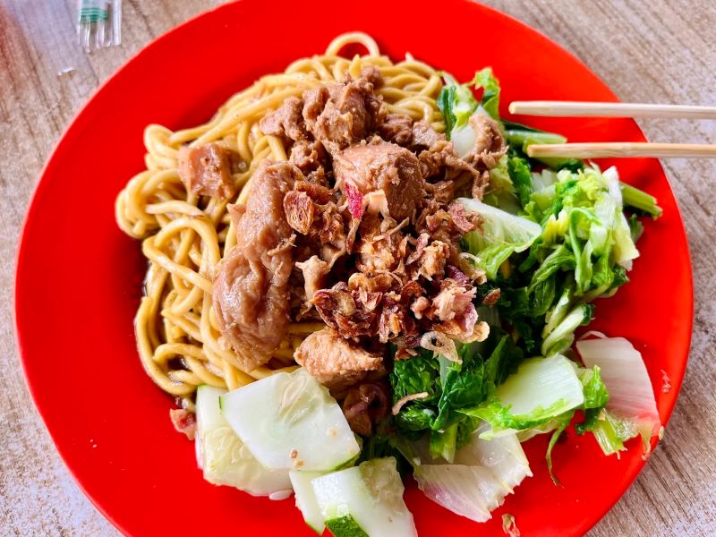 Mie Ayam Goreng Mekaton.