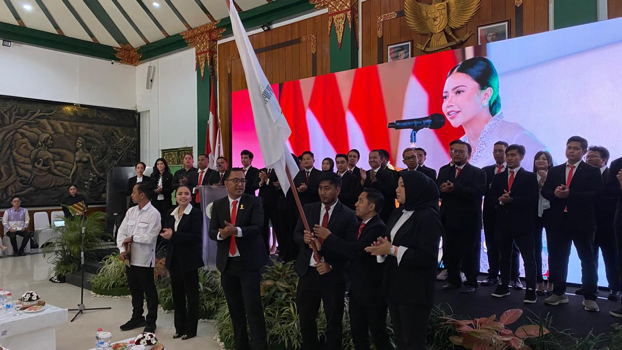 Para pengurus BPC HIPMI Kota Jogja saat dilantik di Graha Pandawa Balai Kota Jogja, Senin (21/7/2025).