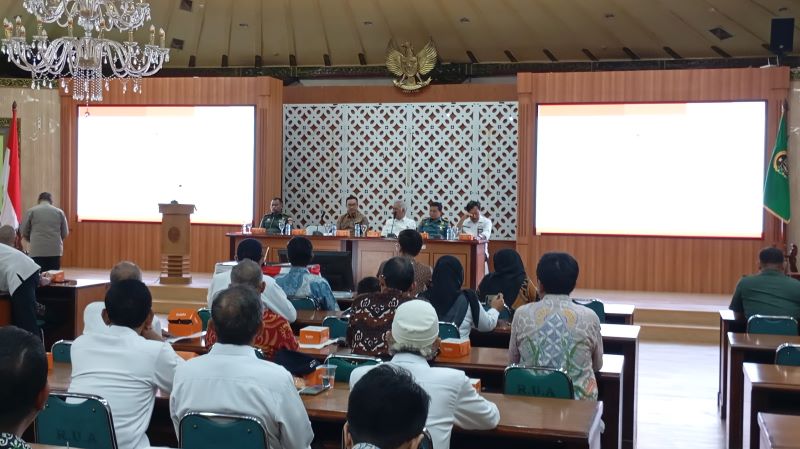 Suasana penutupan bulan dana PMI Kota Jogja tahun 2024 sekaligus pembukaan bulan dana tahun ini di Ruang Bima Balai Kota Jogja, Selasa (29/7/2025).