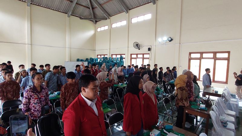 DEKLARASI: Kalangan Muda menandatangani deklarasi pemuda bersih narkoba. &nbsp;