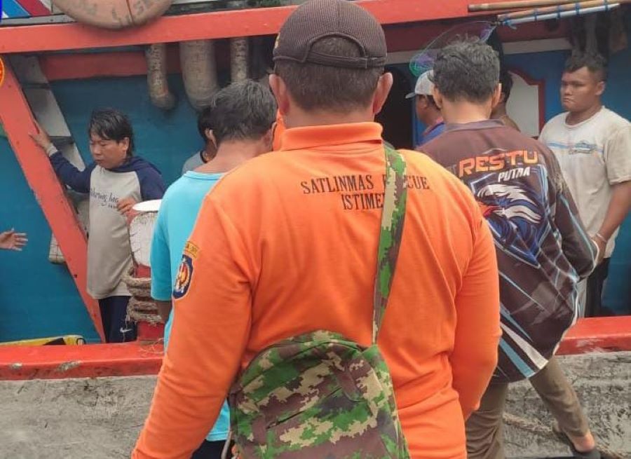 Korban langsung dilarikan ke puskesmas terdekat.