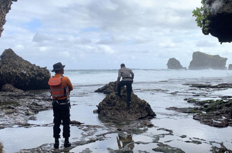 NIHIL: Pencarian wisatawan asal Jakarta Timur yang dilaporkan hilang di kawasan Pantai Siung, Tepus, Gunungkidul resmi dihentikan Rabu (30/7).