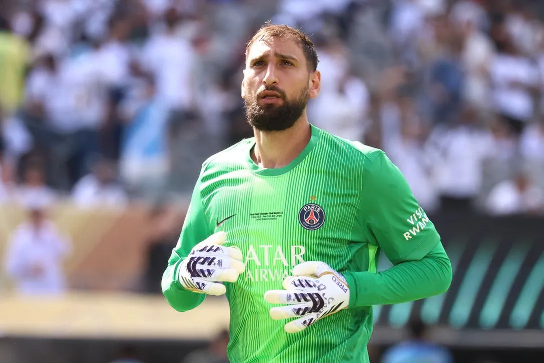 Gianluigi Donnarumma resmi akan tinggalkan Paris Saint Germain