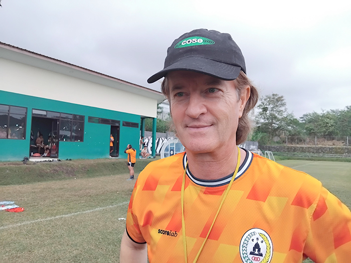 Direktur Teknis PSS Sleman Pieter Huistra