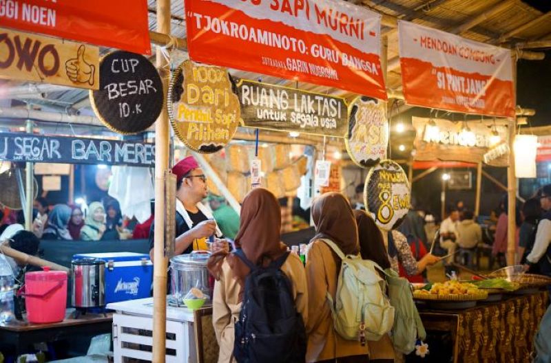 Pasar Kobar.