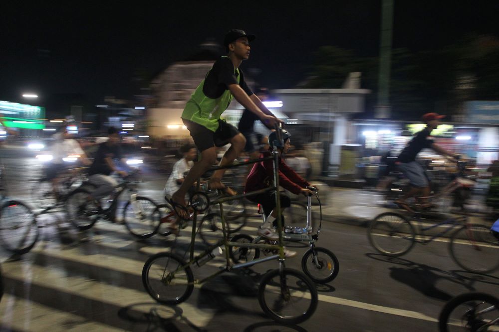 BEBAS: Kegiatan Jogja Last Friday Ride tidak membatasi pesertanya dalam penggunaan sepeda. Siapa saja yang memiliki sepeda dengan jenis apa pun, bisa mengikuti acara ini.