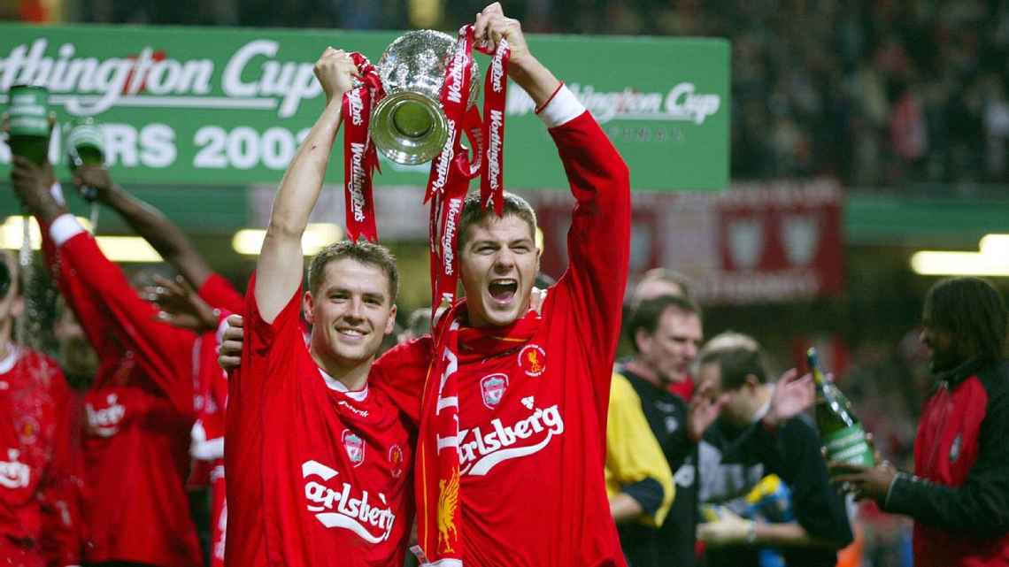 Steven Gerrard dan Michael Owen tergabung dalam satu tim di Liverpool diantara tahun 1998 hingga 2004
