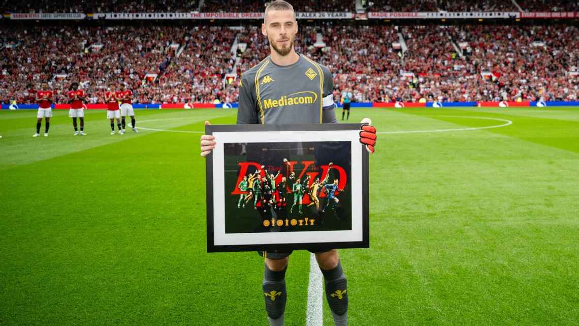 David de Gea kembali ke Old Trafford setelah tinggalkan Manchester United dua tahun lalu
