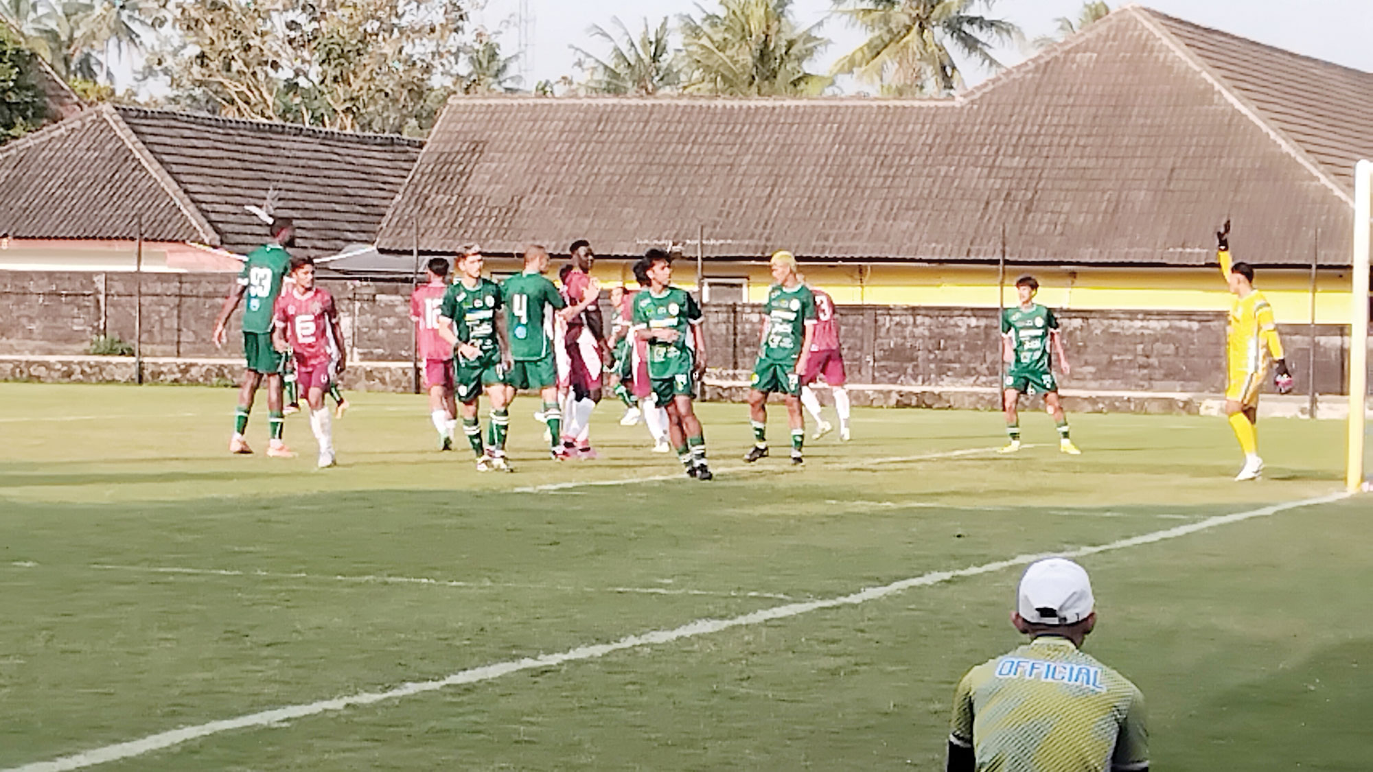PANASKAN MESIN: Uji coba PSS Sleman menantang Bekasi FC di Lapangan Pakembinangun, Sleman, dengan skor akhir 3-0.